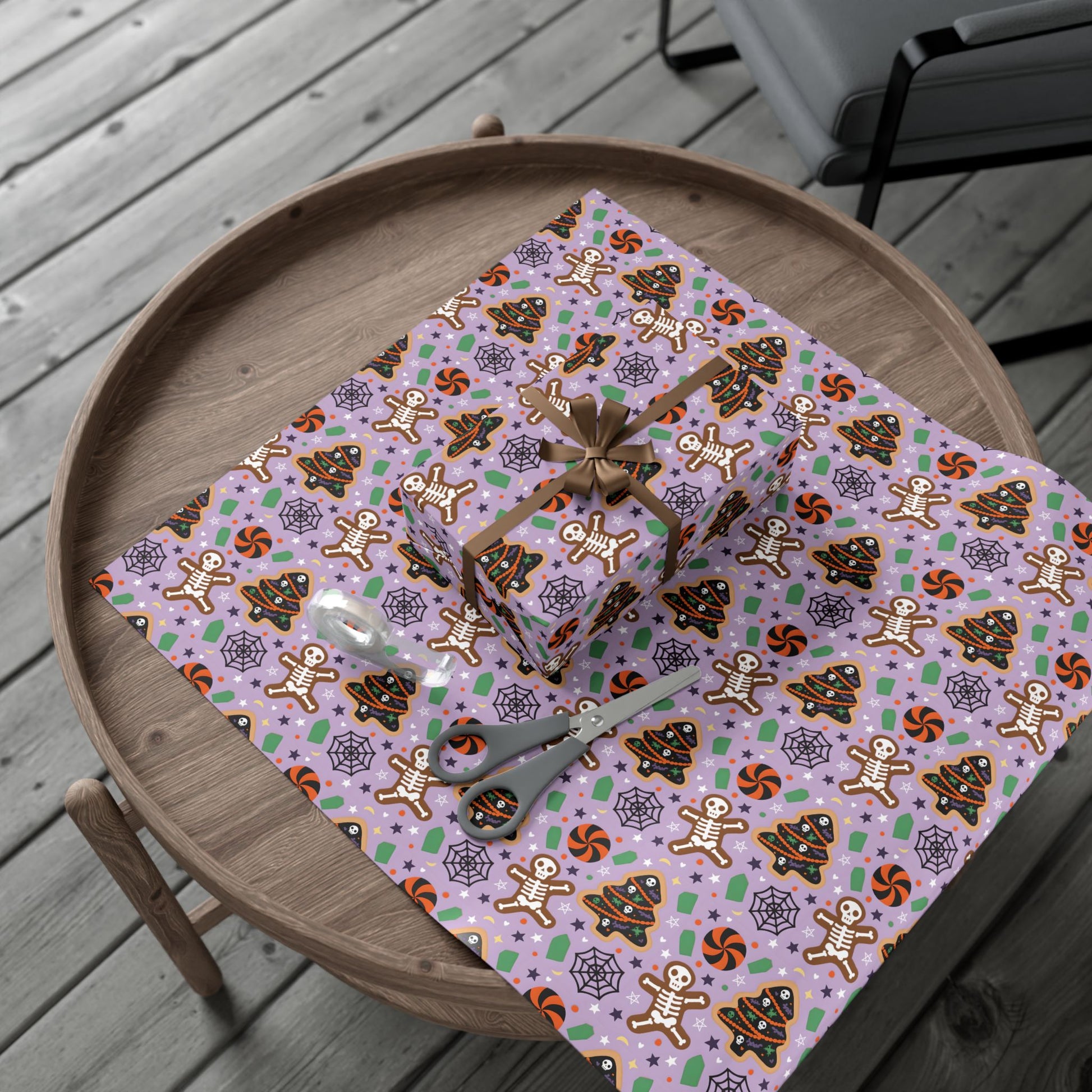 Vampyro Crimson Halloween Gingerbread Gift Wrap Paper — Spooky Cookie Pattern Wrapping Paper
