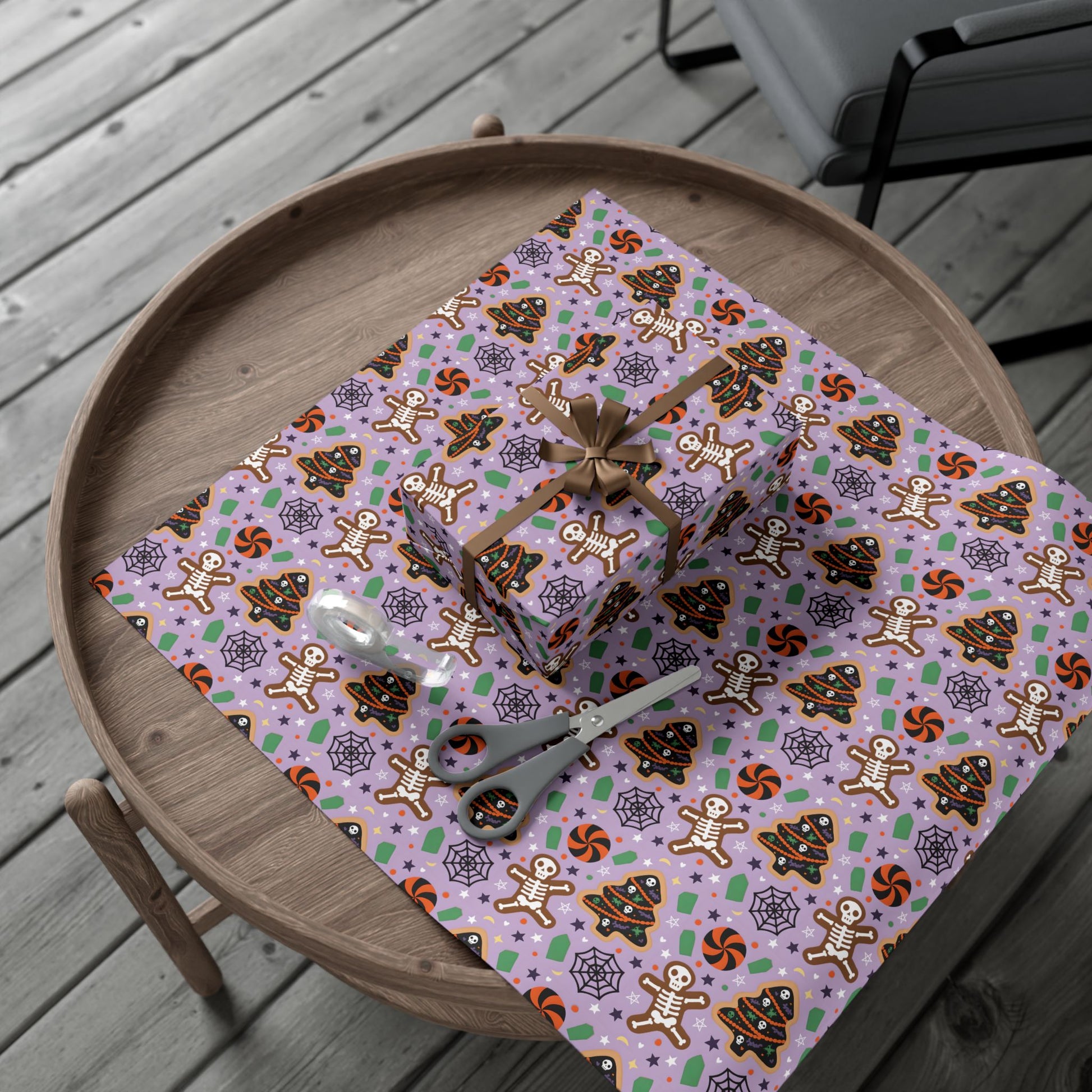 Vampyro Crimson Halloween Gingerbread Gift Wrap Paper — Spooky Cookie Pattern Wrapping Paper